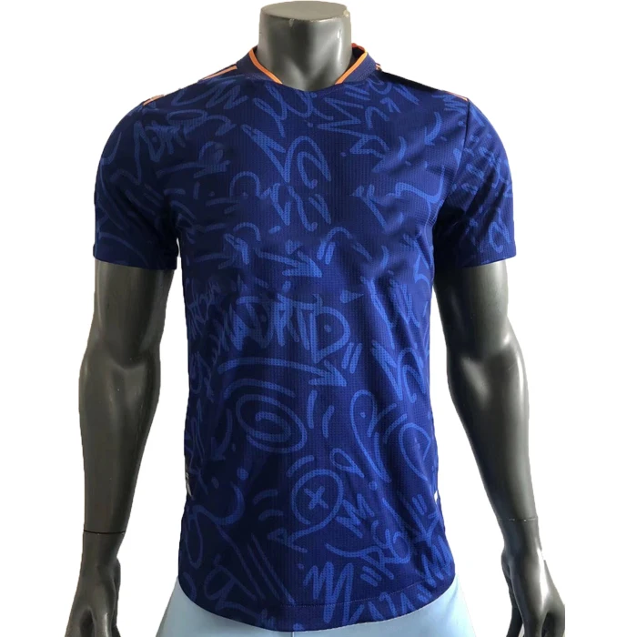 Guangzhou factory wholesale football shirt custom club player name LOGO football shoes T-shirt