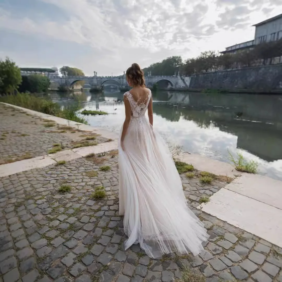 Cheap Plus Size Elegant Sleeveless Small Trailing Simple Bridal Gown Women's Wedding Dress