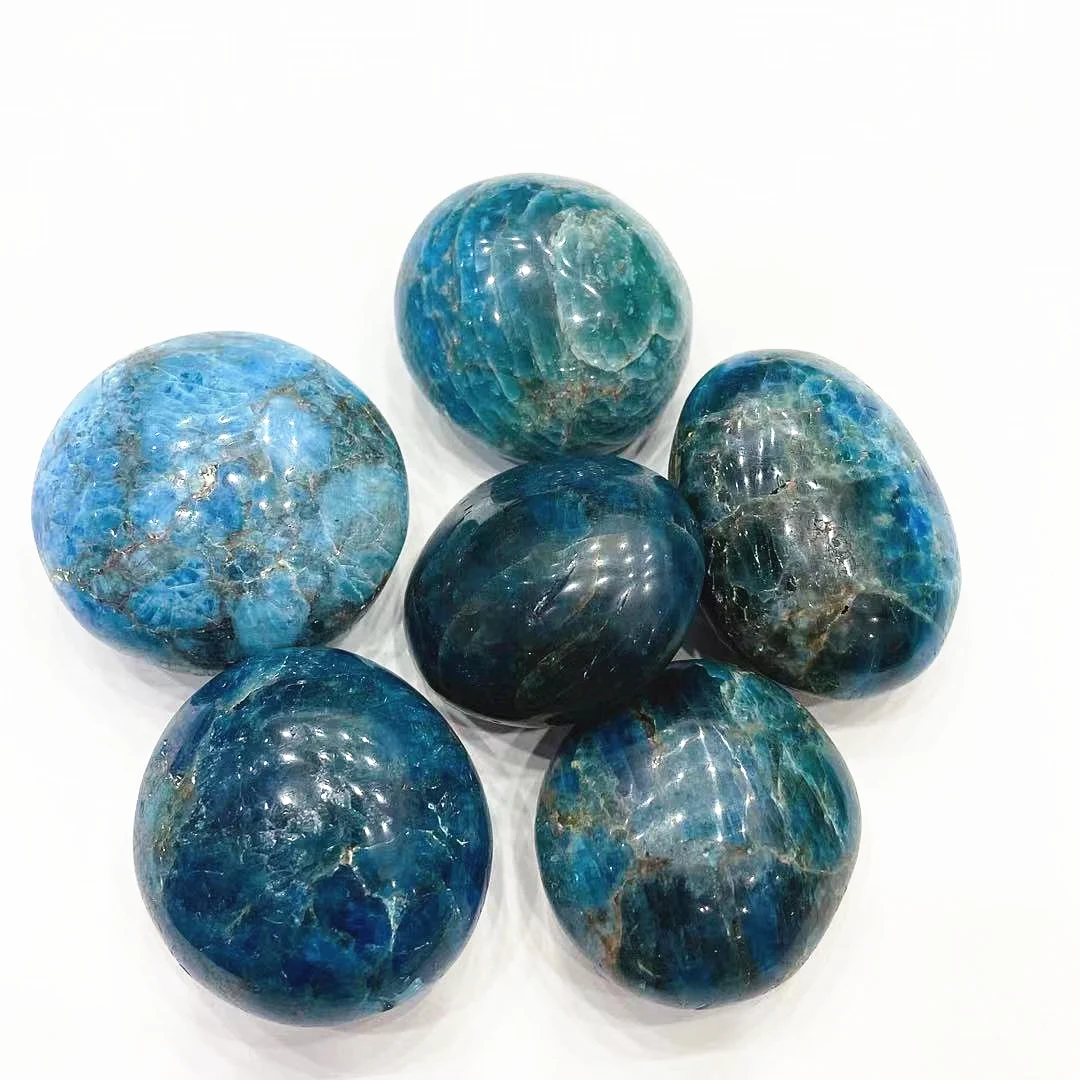 Natural Irregularly Healing Reiki Massage Gemstones Quartz Apatite Palm Stones