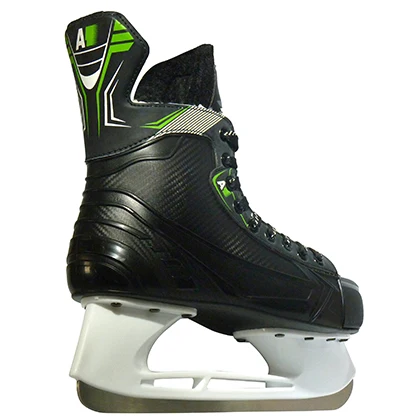 2021 Good Cold resistance Ice Hockey Skates Lined With Artificial Fur  For Junior US Size 1-13 rental ice skates