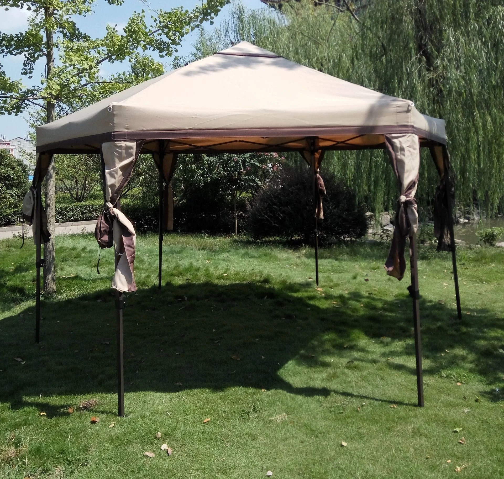 Uplion Outdoor Pavilion Sunshade Gazebo Tent Folding Pop-Up Canopy Tent Gazebo With Mosquito Net