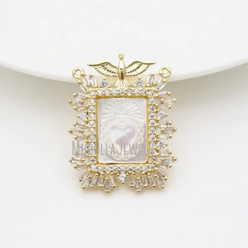 PM43443 Bird Eagle Sacred Catholic Heart Amulet Spiritual Religious Pendant Gold Plated Carved Mother of Pearl Jewelry Charm