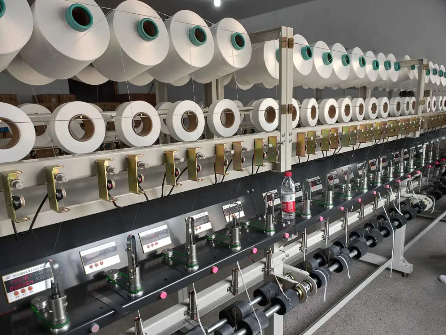 Высокоскоростной ушной шнур для