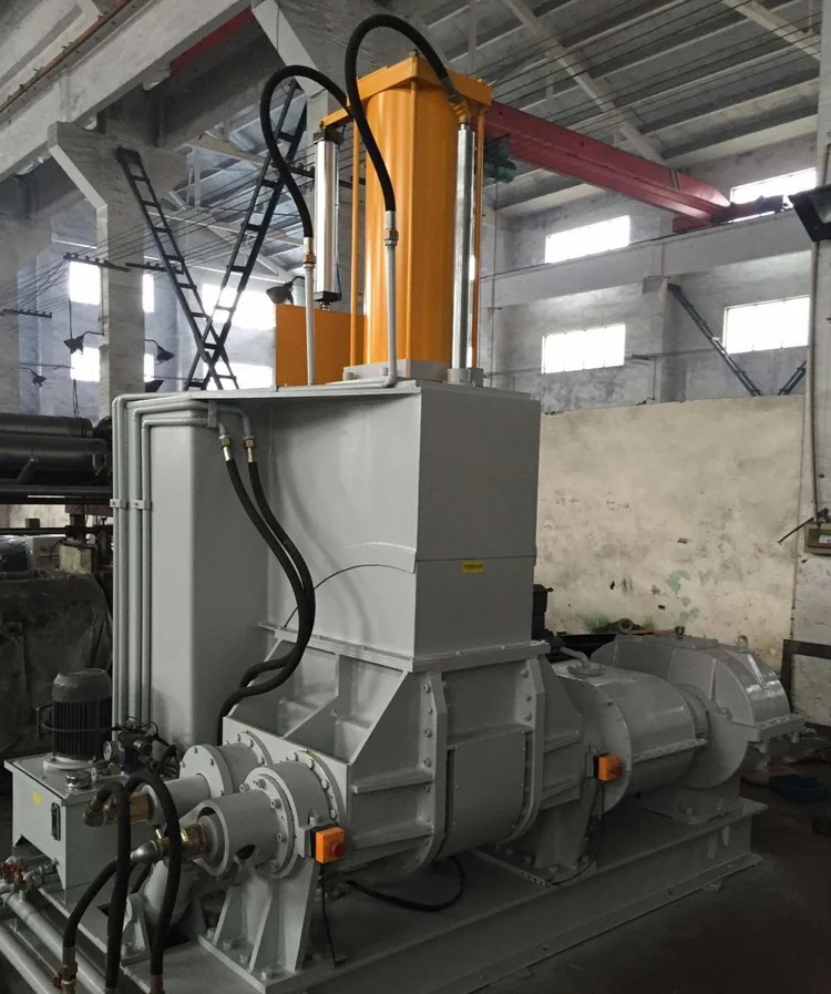 Rubber dispersion kneader mixing quick kneader to knead rubber