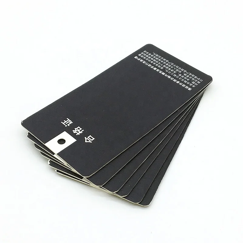 
Professional Thin and long black cardboard Fashion Private Label hang tags 