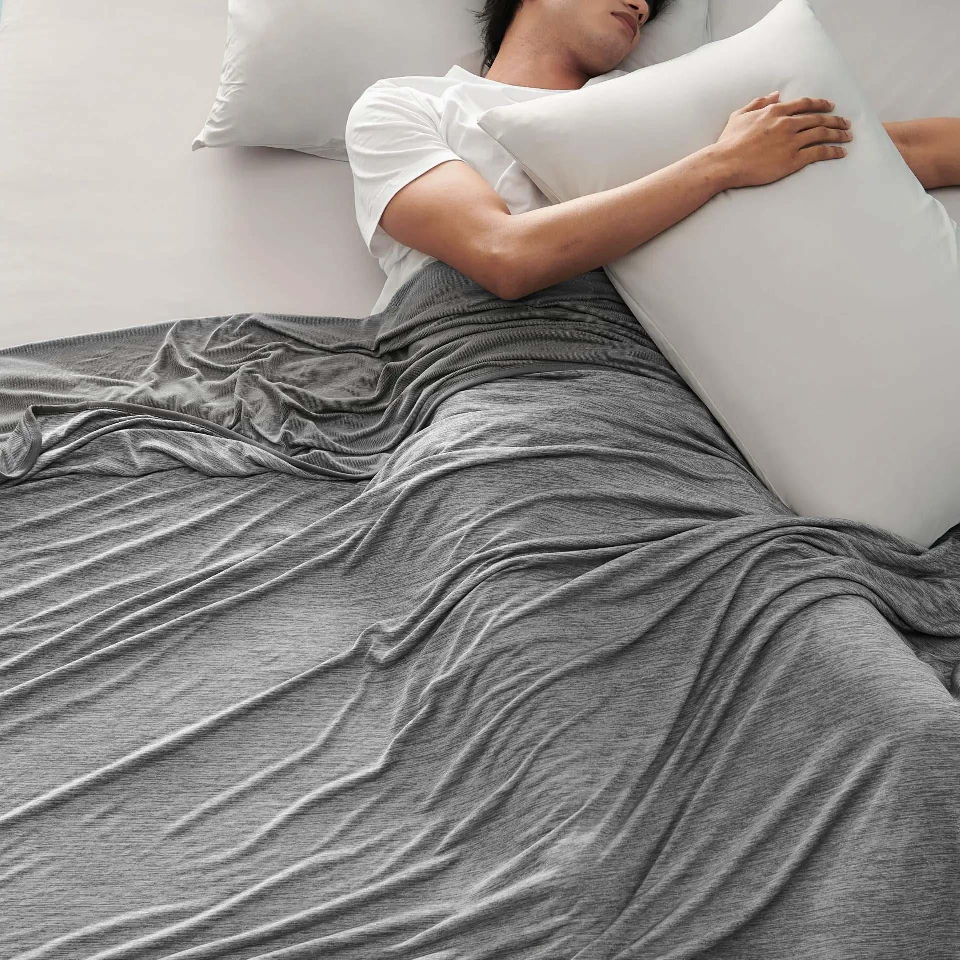 Summer Blanket Thin Breathable Blanket  Cooling Blankets for Hot Sleepers for Bed Couch Sofa, Keep Cool for Night Sweats