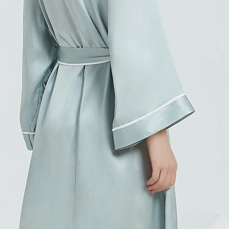 Hot Sale Customized Plus Size 100%  Satin  Women Sleepwear Sexy Pure Silk Robe