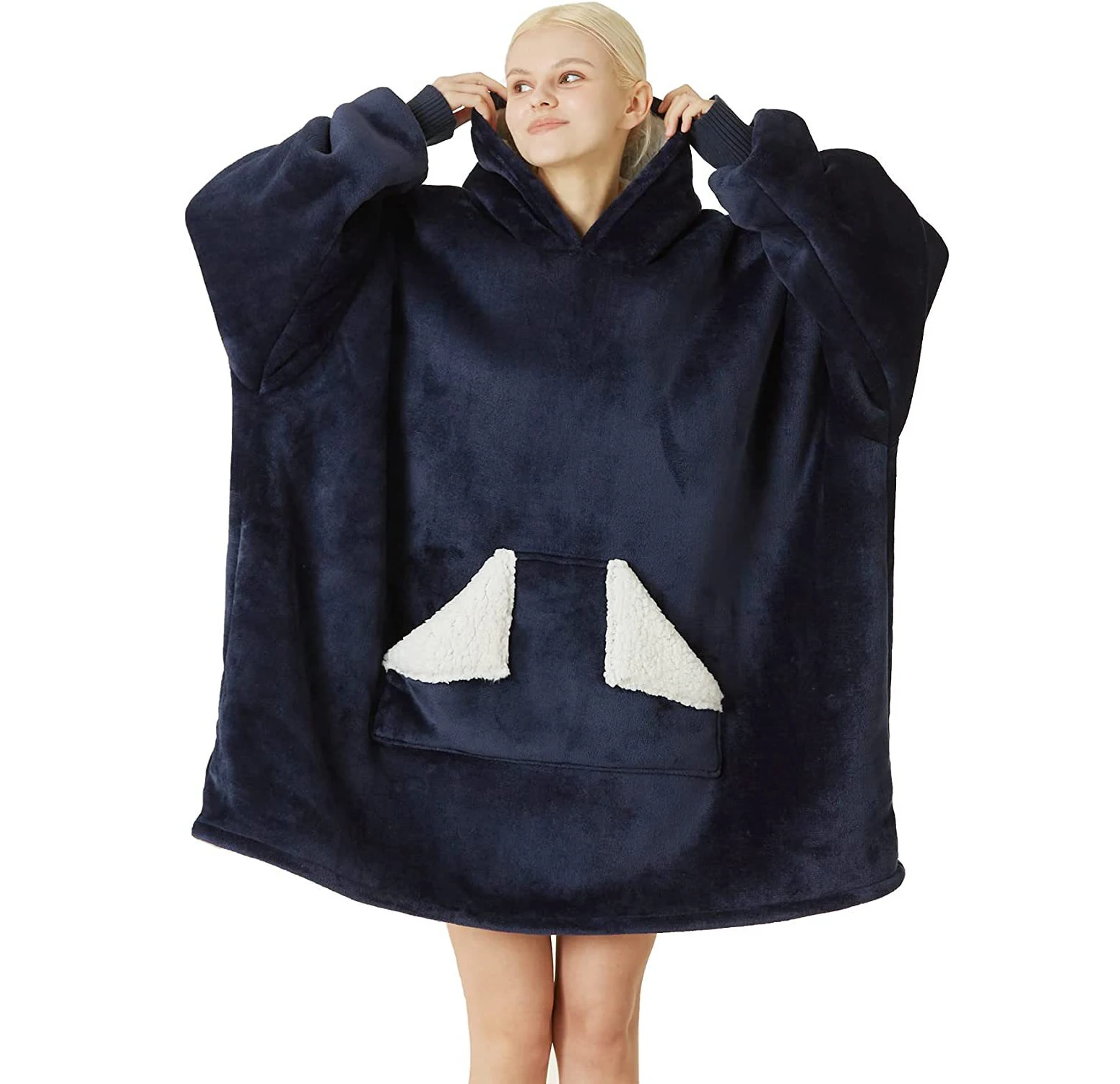 2023 New Wholesale wearable fleece solid color hoodie blanket for adult sherpa oversized hoodie blanket