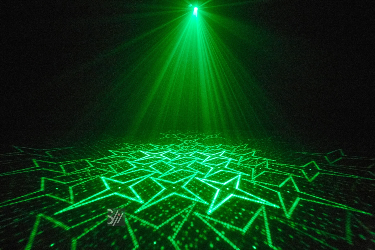 New Led Mini Pattern Strobe 3in1 Stage Effect Light With Remote Controls For Disco DJ Party KTV Red Green Laser Lights