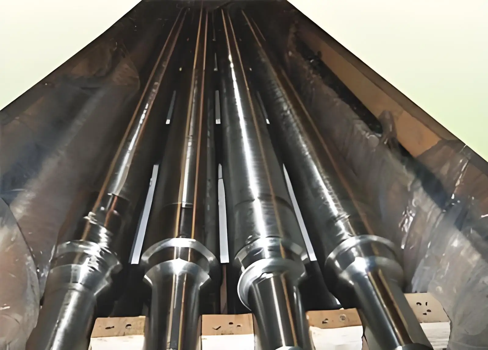 Factory Direct Sale Customized Heat Resistance Furnace Roller in Heat Treatment Furnace and Hot Rolling Mills