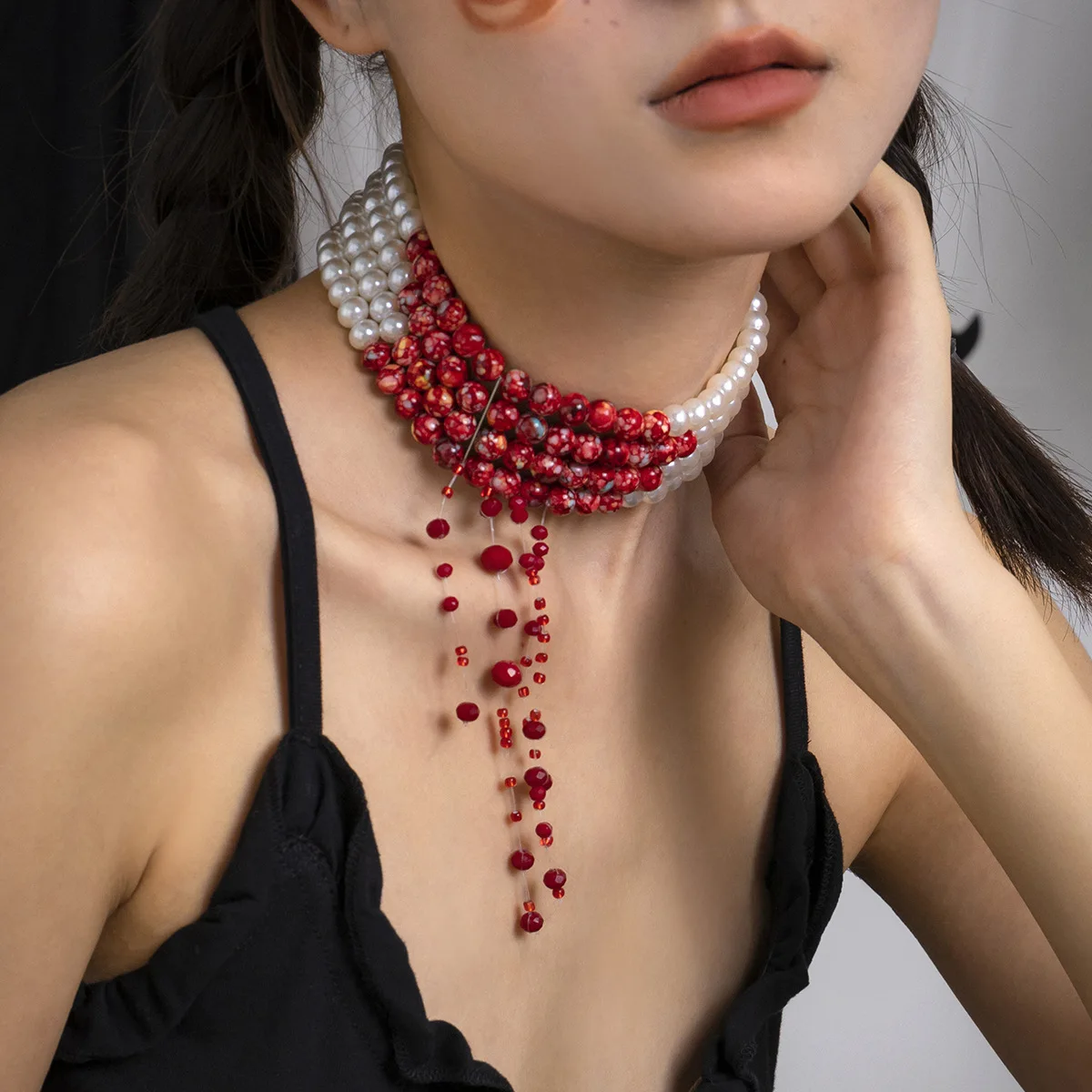 Vintage Red Blood Pattern Tassel Pendant Necklace Women Multilayer Imitation Pearl Crystal Bead Chain Gothic Style Party