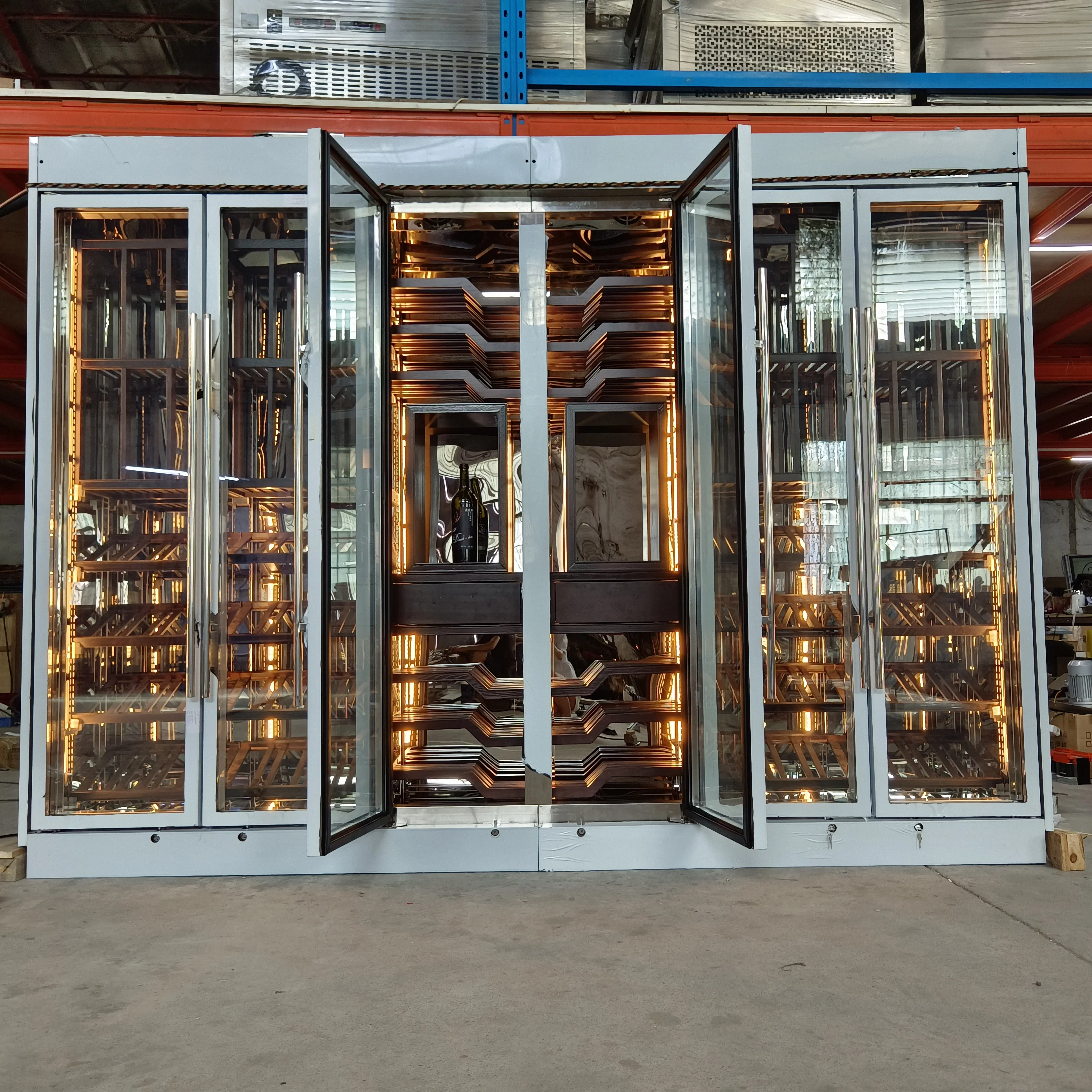 Luxury Wine Store with fridge Wine cabinet cellar cooling systems Red wine coolers