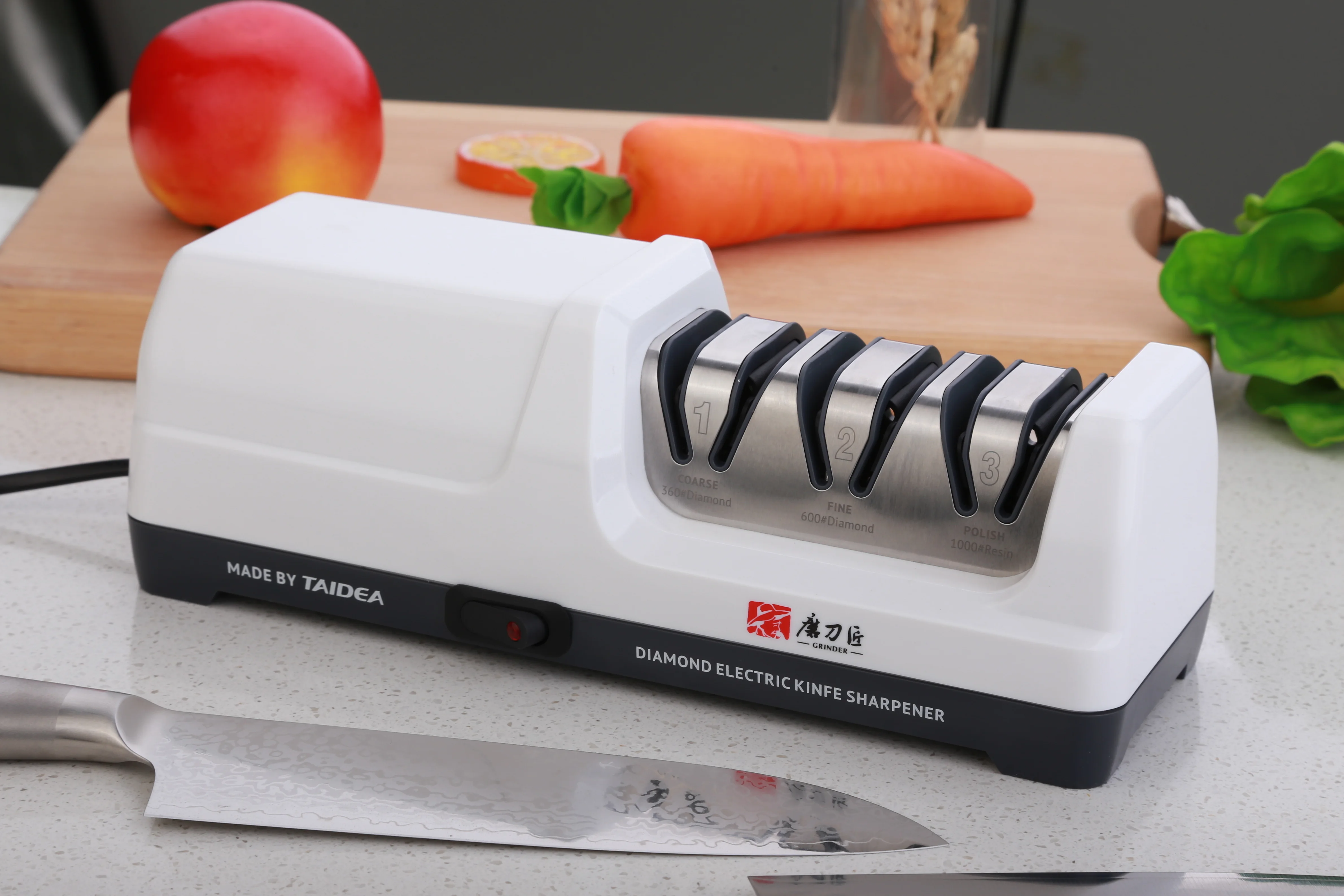 TAIDEA Smart Gadgets  Kitchen Ware Top Level TG2202 3 Stages Electric Diamond Steel Kitchen Knife Sharpener