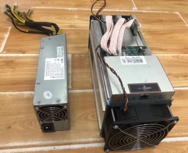 
2021 Most Profitable S9 13.5T S9I 14T S9J 14.5T T9 10.5T Bitcoin mining machine S9 mining machinery parts 