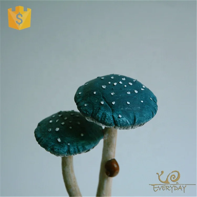 
ED11768B Wholesale Gifts Tabletop Decor Colorful Resin Mushroom Figurine for Home & Garden Decoration 
