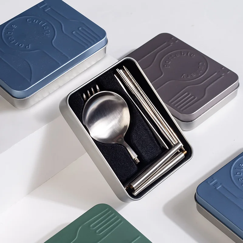 4 in1 foldable flatware cutlery set Pocket-Sized Detachable Matte Gold Cutlery Set Foldable Camping Portable Travel Cutlery Set