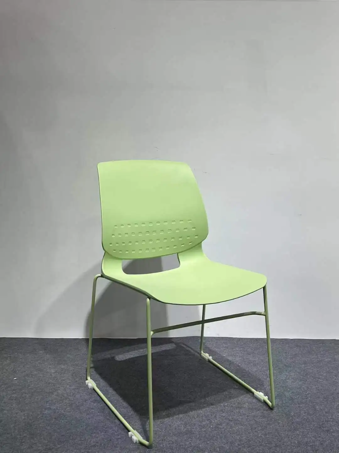 Back Part Cutout Design Ergonomic Pure Pp Training Chair Living Room Chairs For Conference school student chair