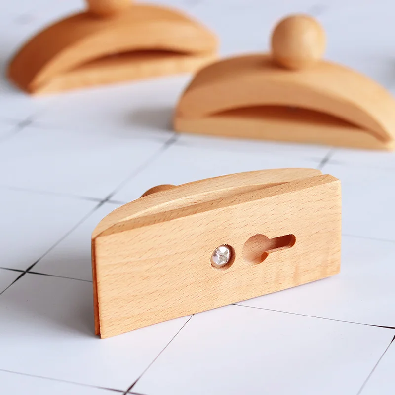 Natural Wooden Tapestry Hangers, Wooden Quilt Wall Hangers Clips with Self Adhesive and Screws