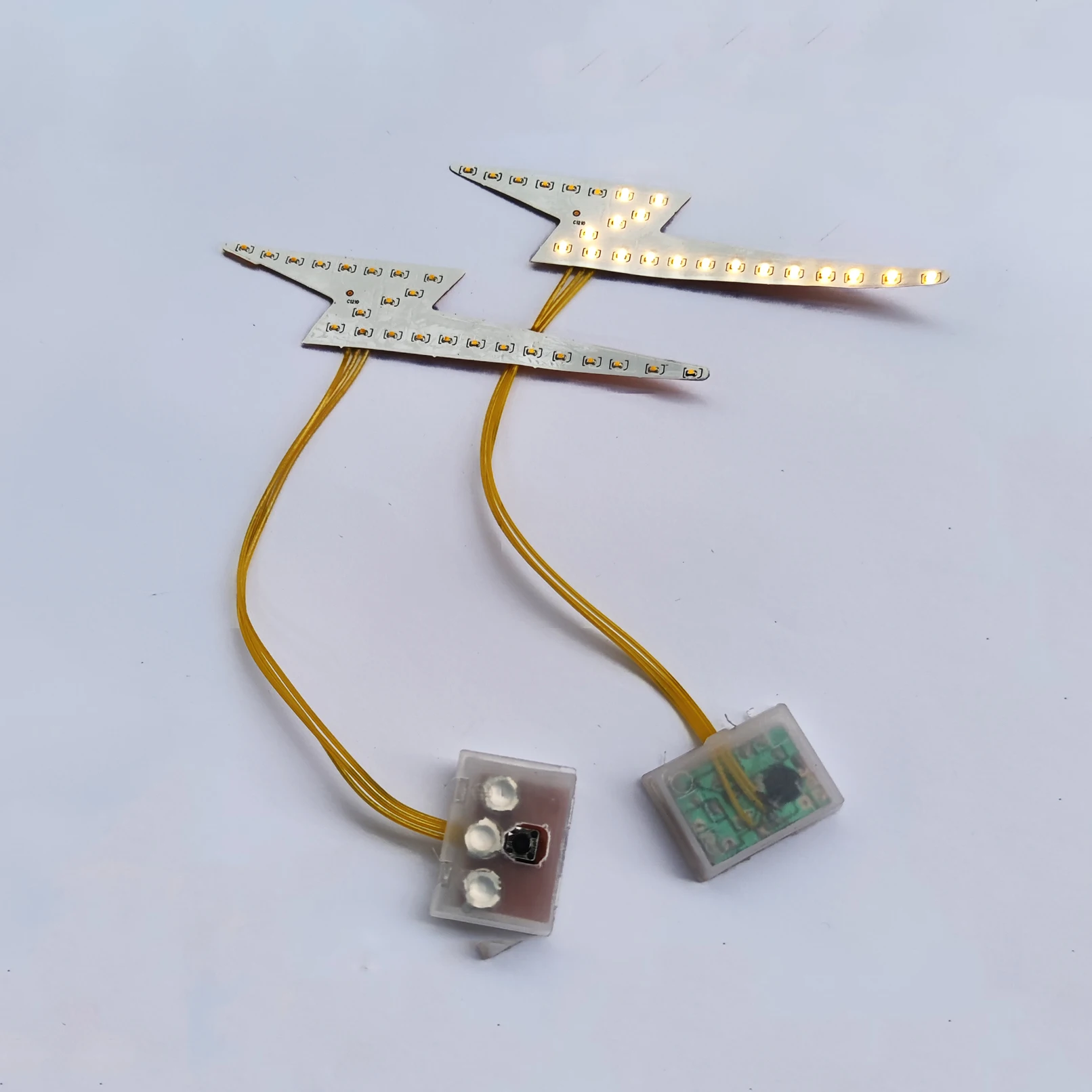 Mini Flashing led light for shoe for kids shoe sole thunder shape led light customer order accept