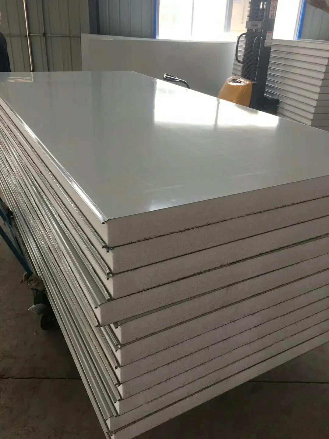 Peru Low Cost Wall Roof MGO Prefabricated EPS Sandwich Panel/polyurethane foam board