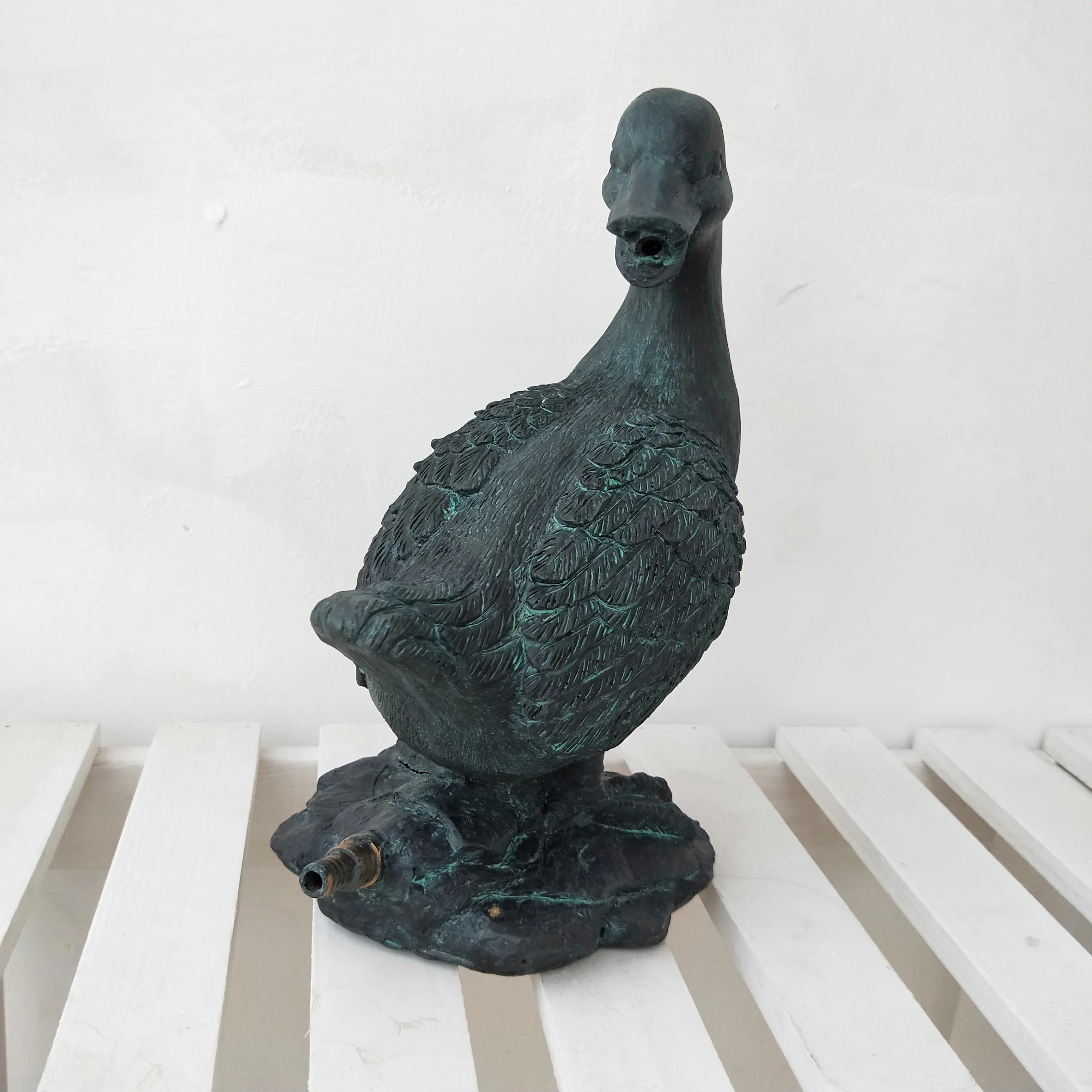 pond spitter fountain garden decor duck animal garden resin statue