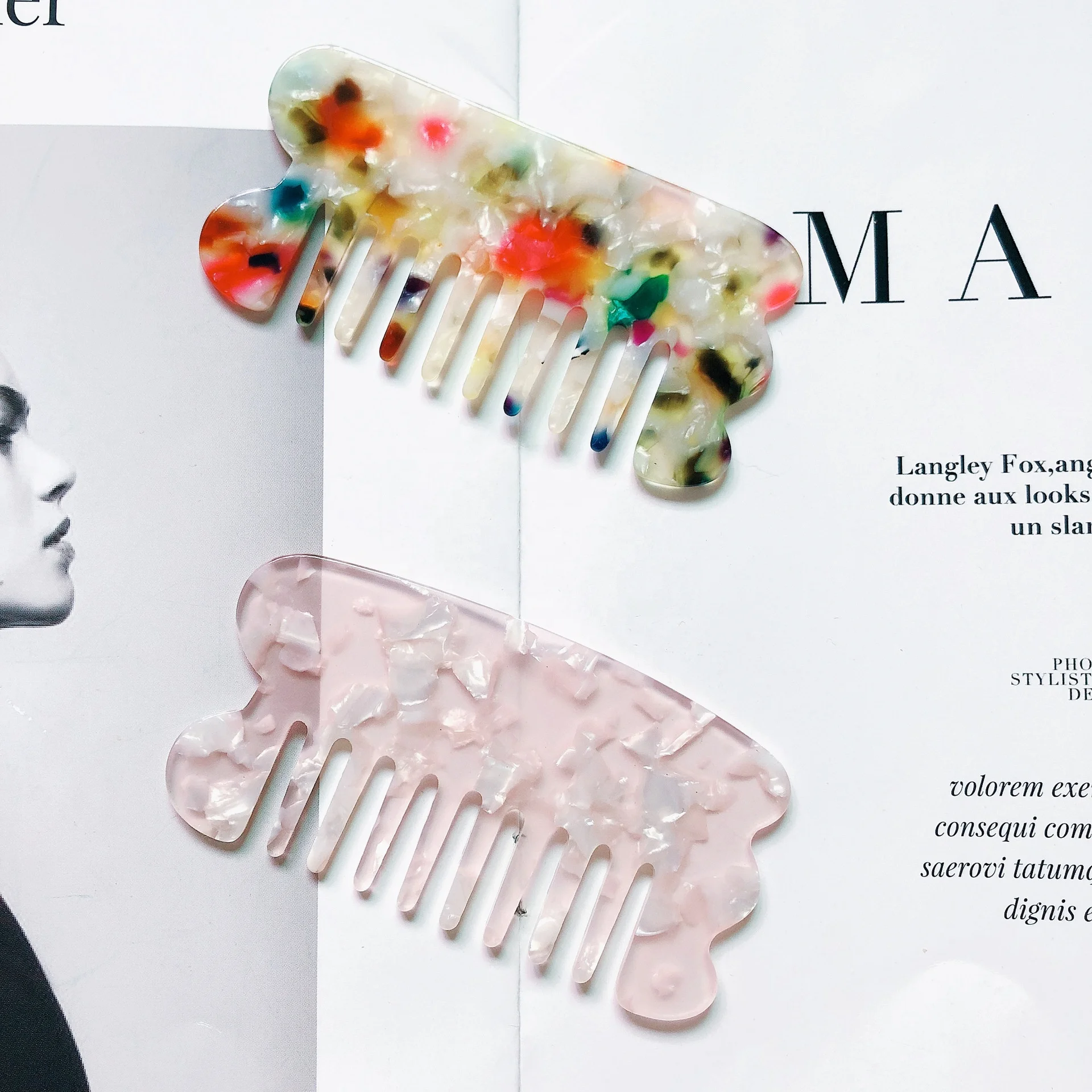 Wholesale Tortoiseshell Modifying Messy Anti Static Round Edge Hair Combs Acrylic Plastic Resin Acetic Acetate Massage Comb