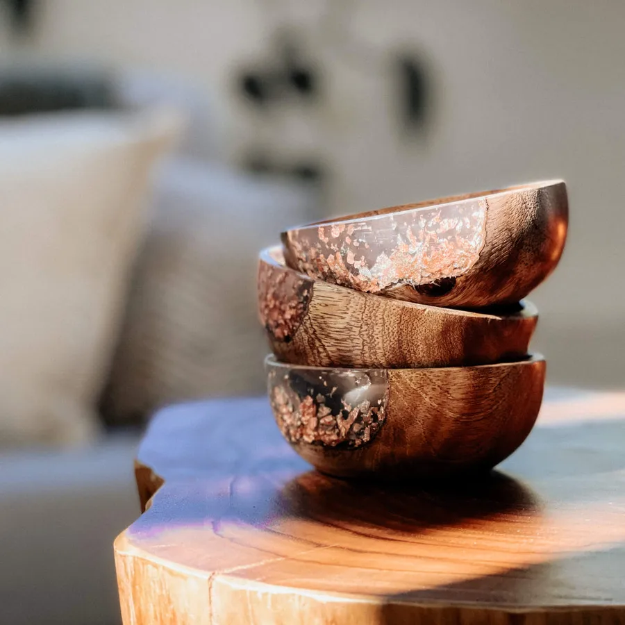 Маленькая чаша из эпоксидной