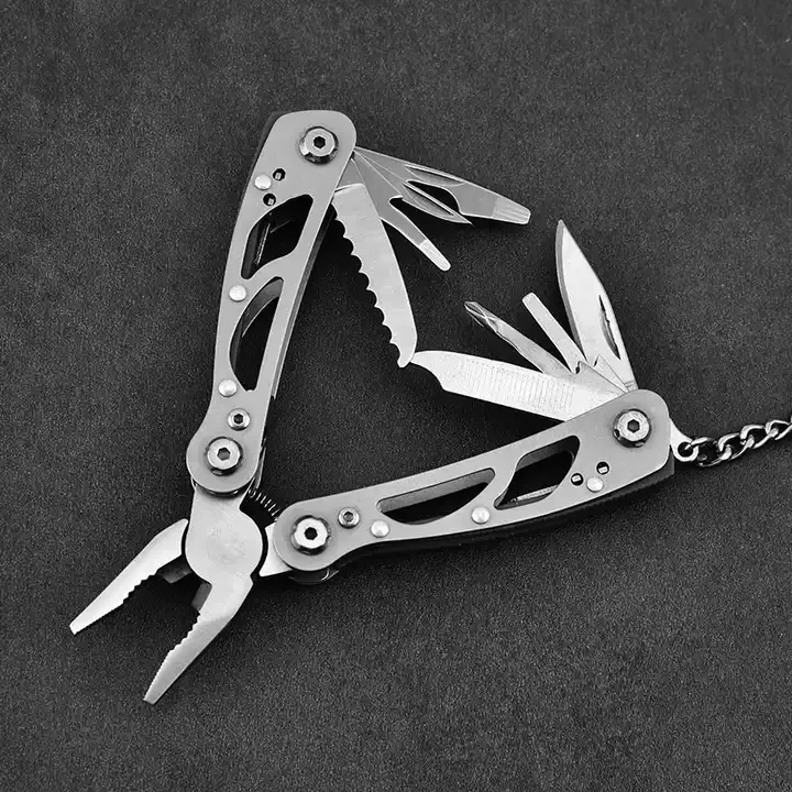 Hot Sale Multifunctional Pliers Hand Tools Portable Tool Folding Pocket Folding Knife With Key Ring