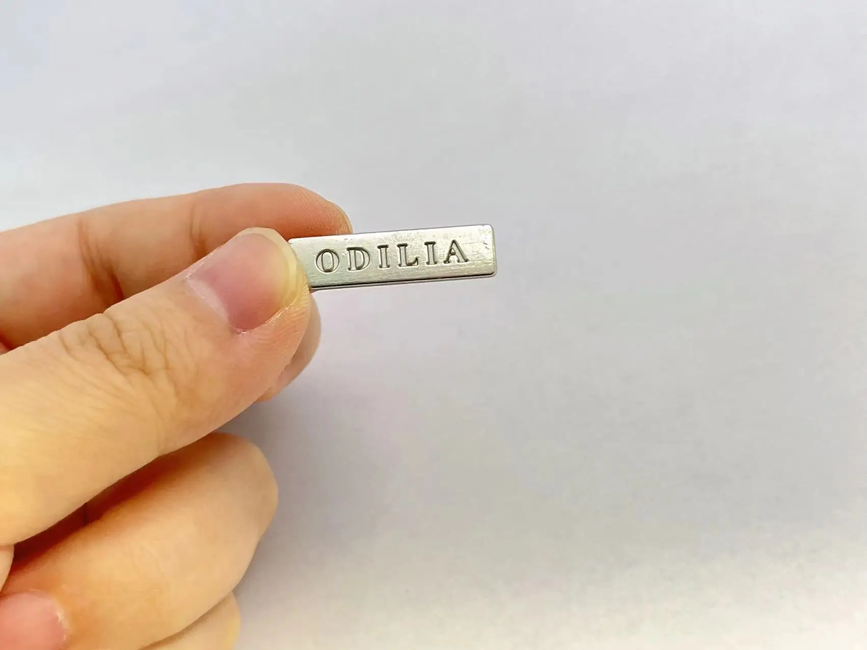 Custom Personalized Metallic Letter Brand Label Jewelry Logo Metal Tags for Clothes Customizable Garment Labels