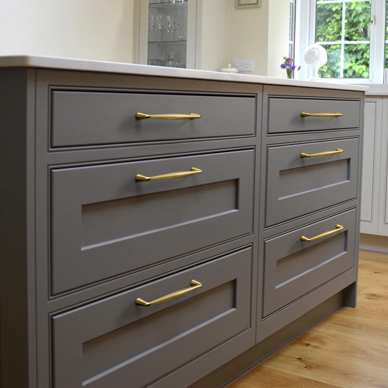 3753 New luxury gold kitchen cabinet pull handle round knobs drawer handles