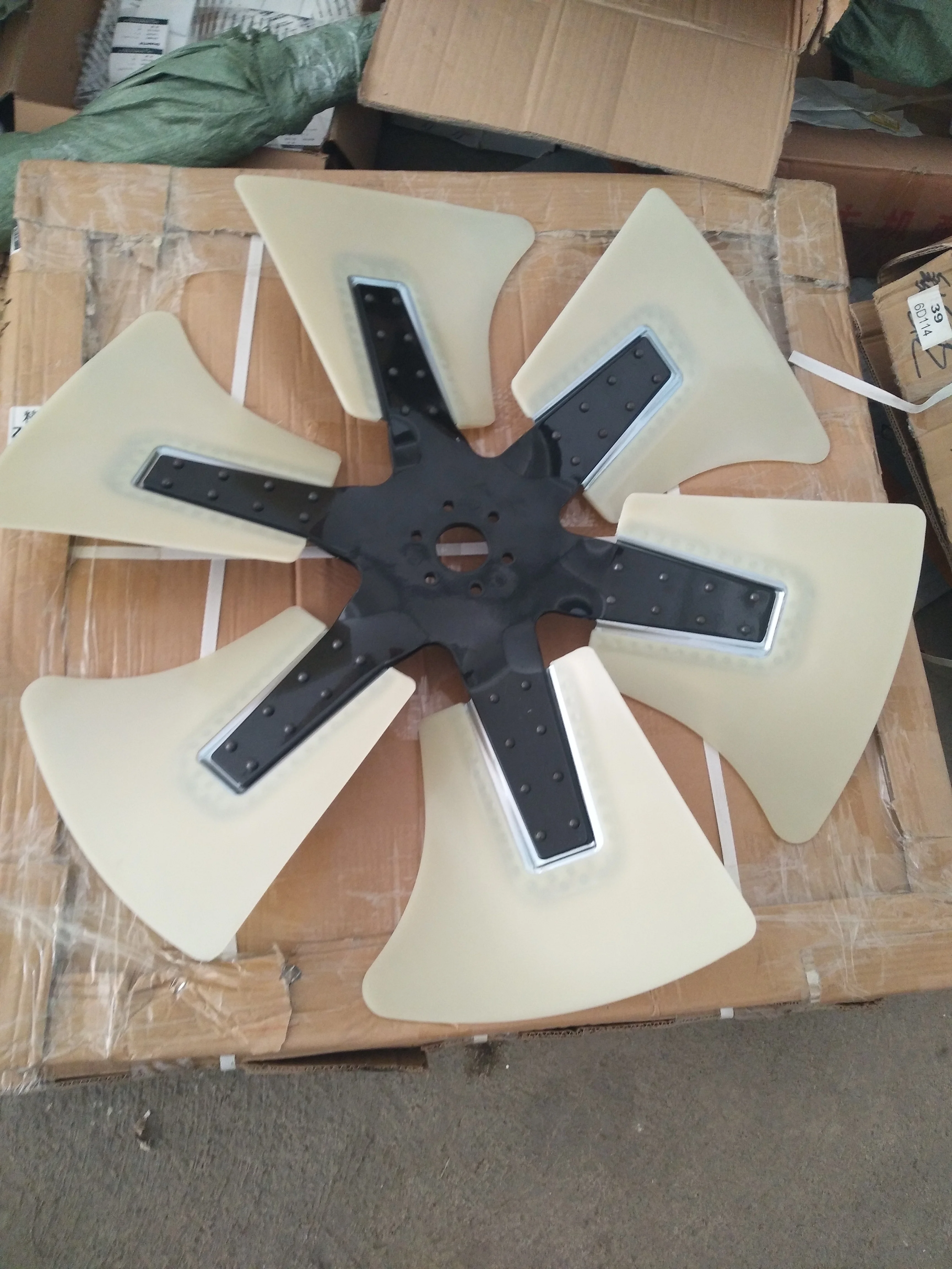 600-633-7850  PC400-7 D65E-12 D85ESS-2 6D125 cooling fan  spare parts