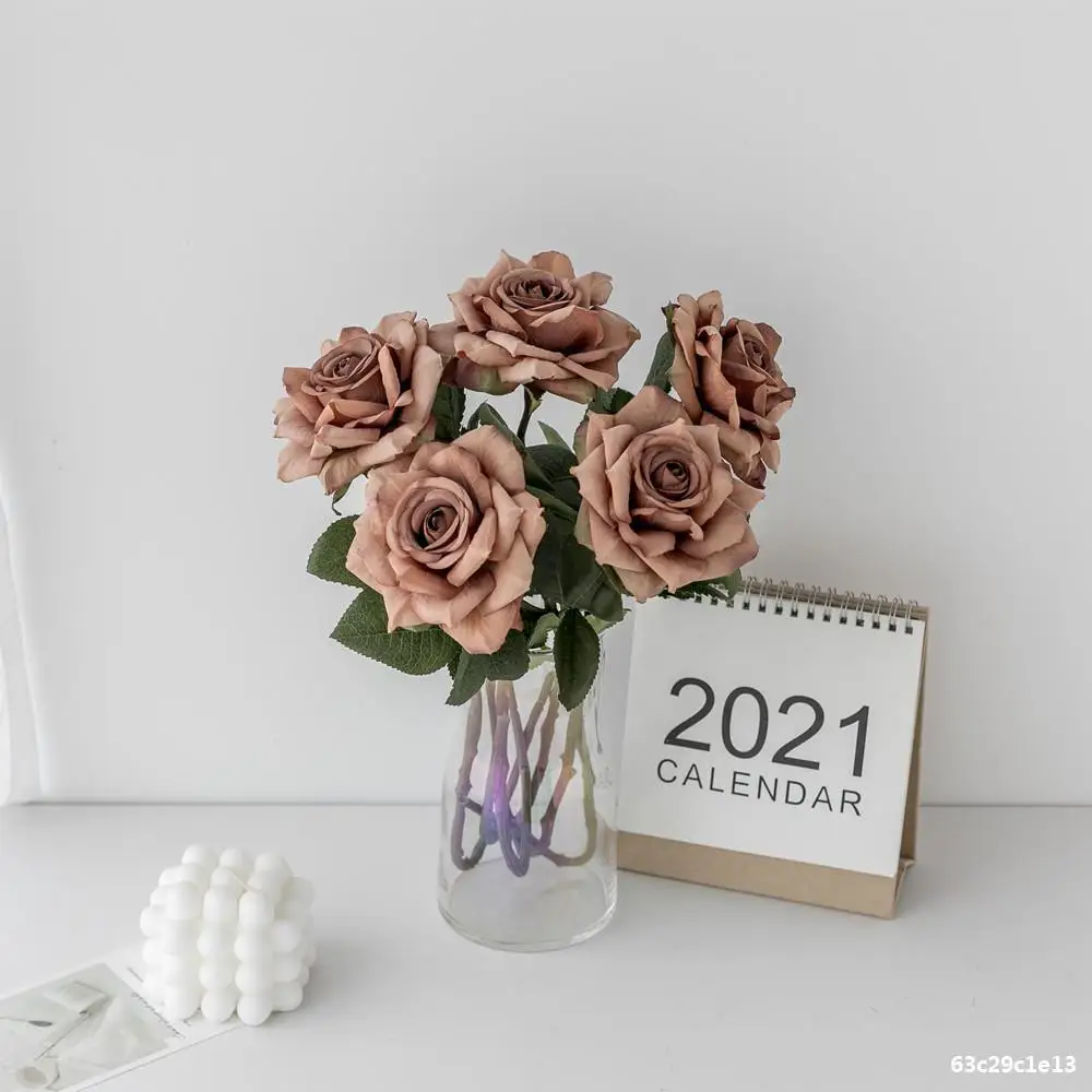 Ins Vintage Autumn Artificial Red Flowers Artificial Single Rose Wedding Party Home Decoration Artificial Flower