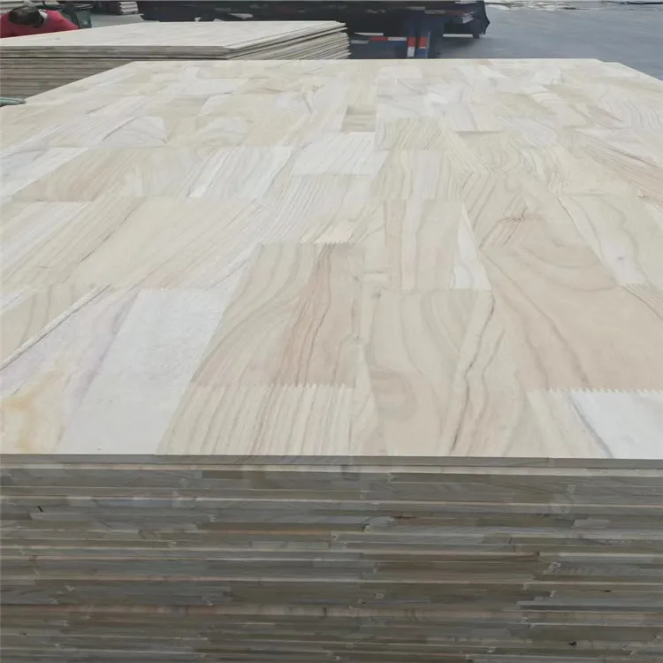 Customized 4*8ft paulownia veneer solid wood timber 12mm paulownia finger joint board
