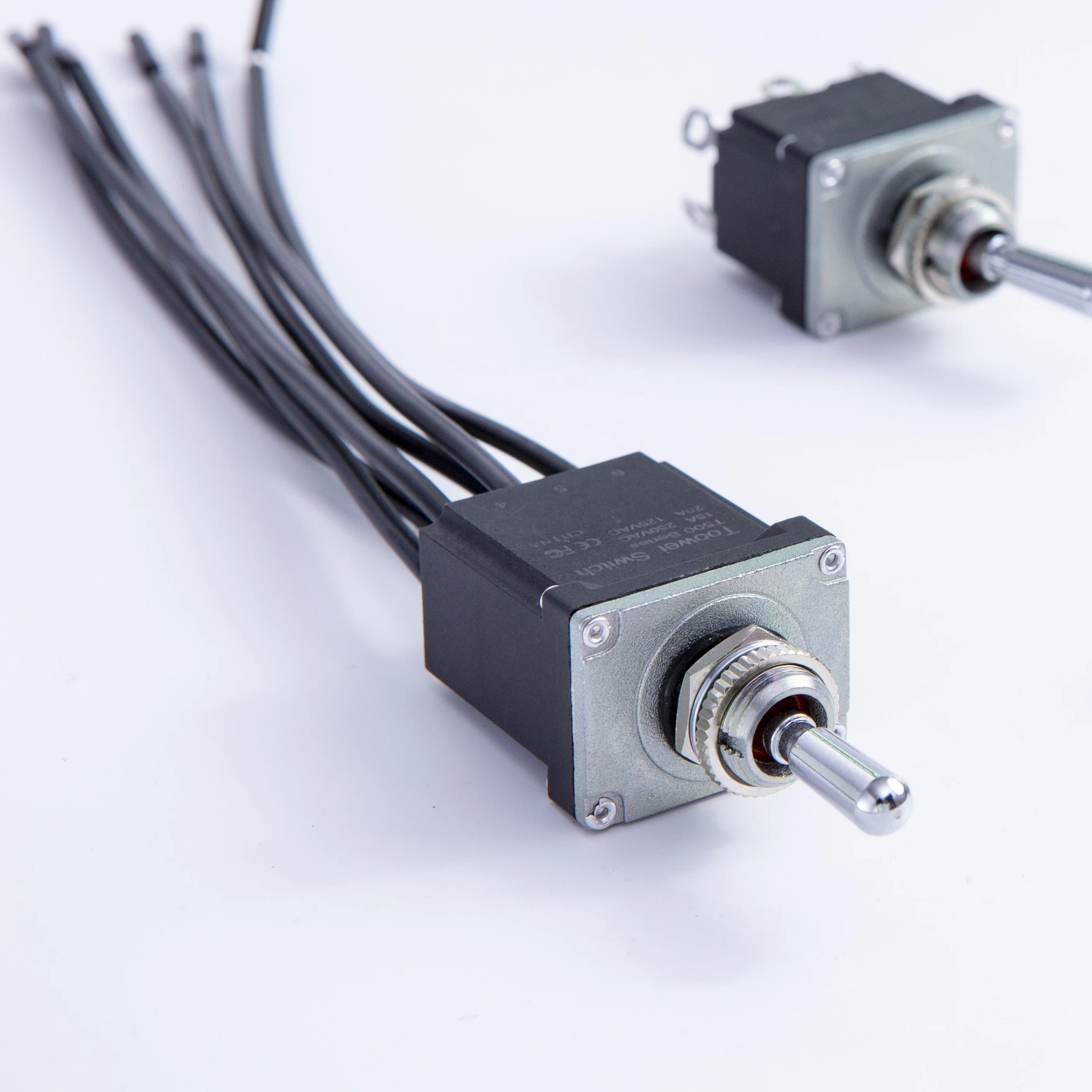 Fully sealed DPDT Momentary  (ON)-OFF-(ON) Toggle Switch