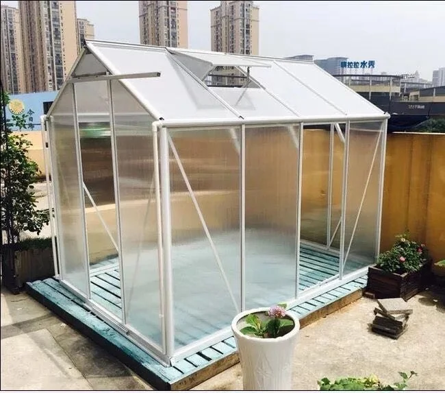 New style retractable polycarbonate garden sun room four season green house