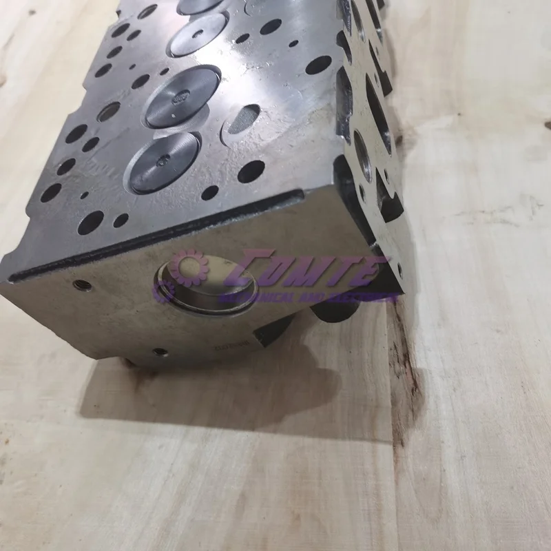 Diesel engine cylinder head assembly for ISUZU 4JG2