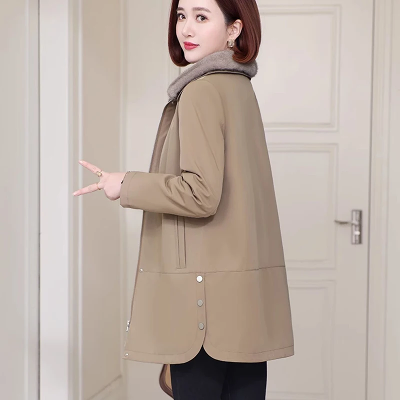 Custom Ladies Elegant Parka Jacket Long Sleeves Khaki Thick Warm Winter Parka Coats Women