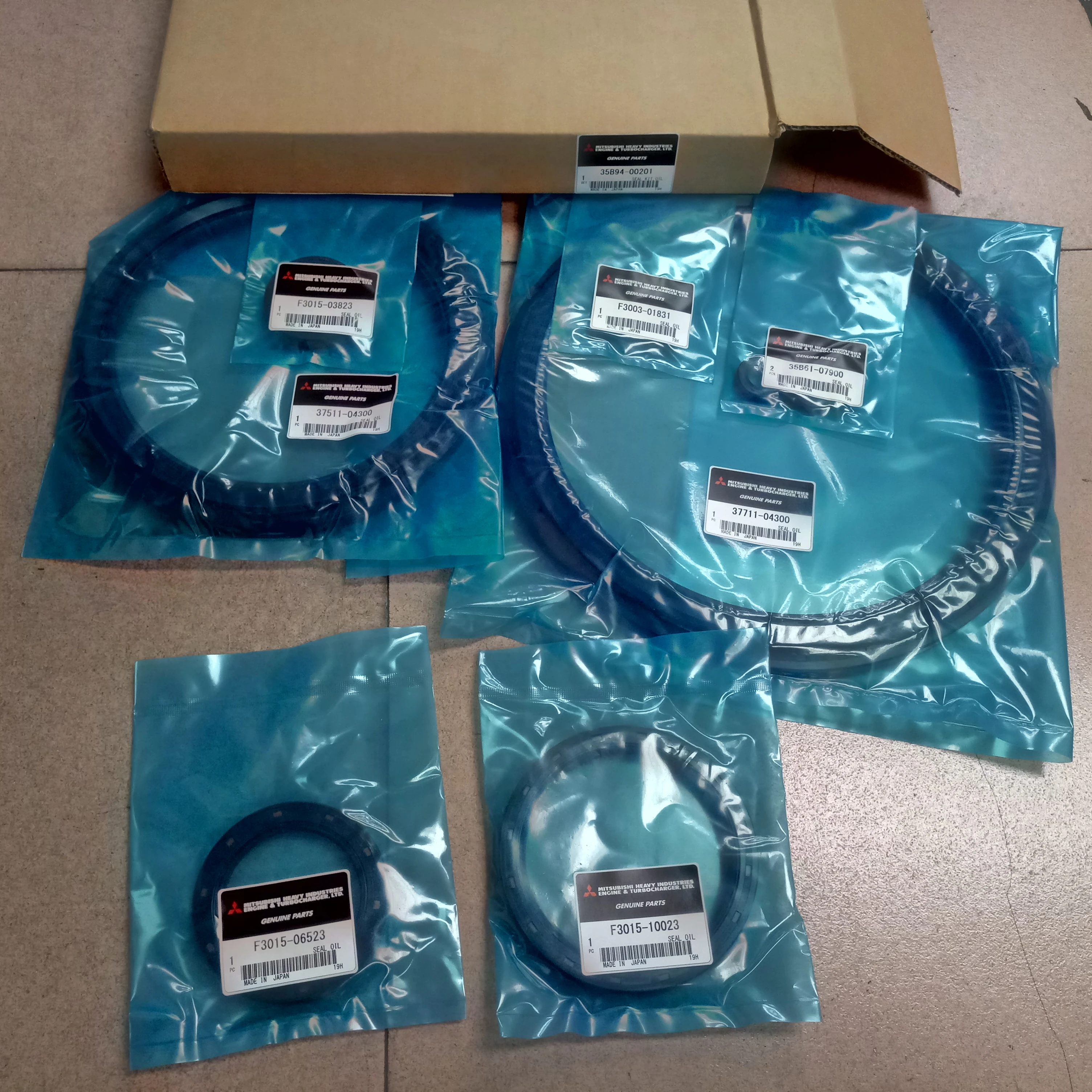 Wholesale S6A S6A2 S6A3 Mitsubishi Engine Part 35B94-00201 Rubber Oil Seal