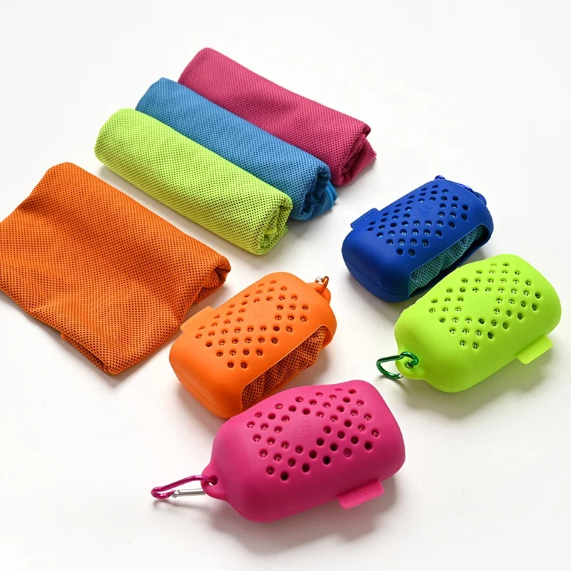 
Colorful Microfiber Fast Dry Ice Cooling Sports Towel Plain Lightweight Running 30*90cm Golf Towel With Silicone Pocket 