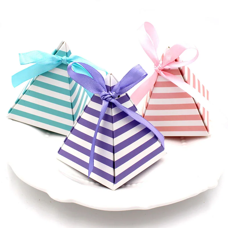 Wedding Triangular Pyramid Gift Box Wedding Fvors Baby Shower Candy Boxes for Guests