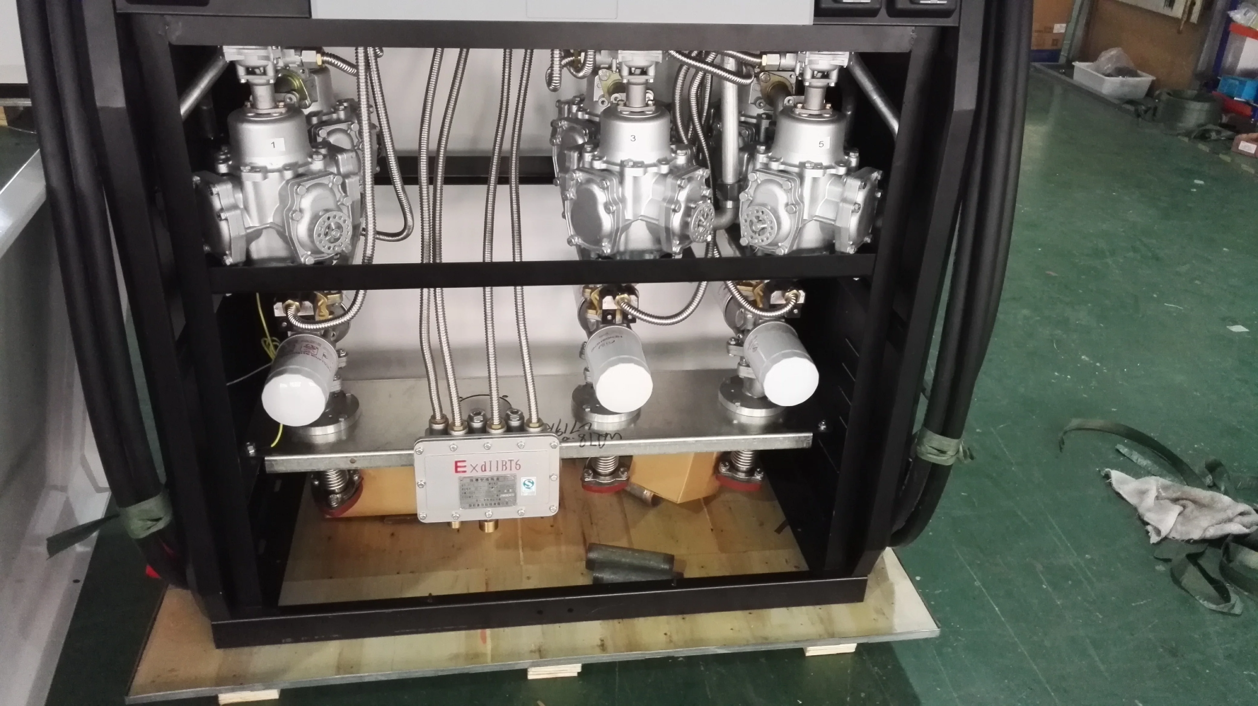 Wayne Model 3-Product&6-Hose Fuel Dispenser Pump for Gas Station