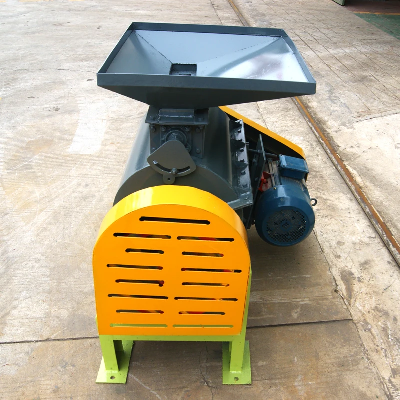 Agricultural Waste Urea Crusher Animal Manure Crushing Machine For Sale Easy Control