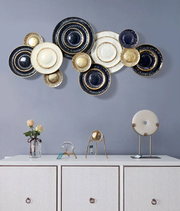 Lobby and Gallery Bright Glaze Iron Vintage Abstract Wall Hanging Art Decoration