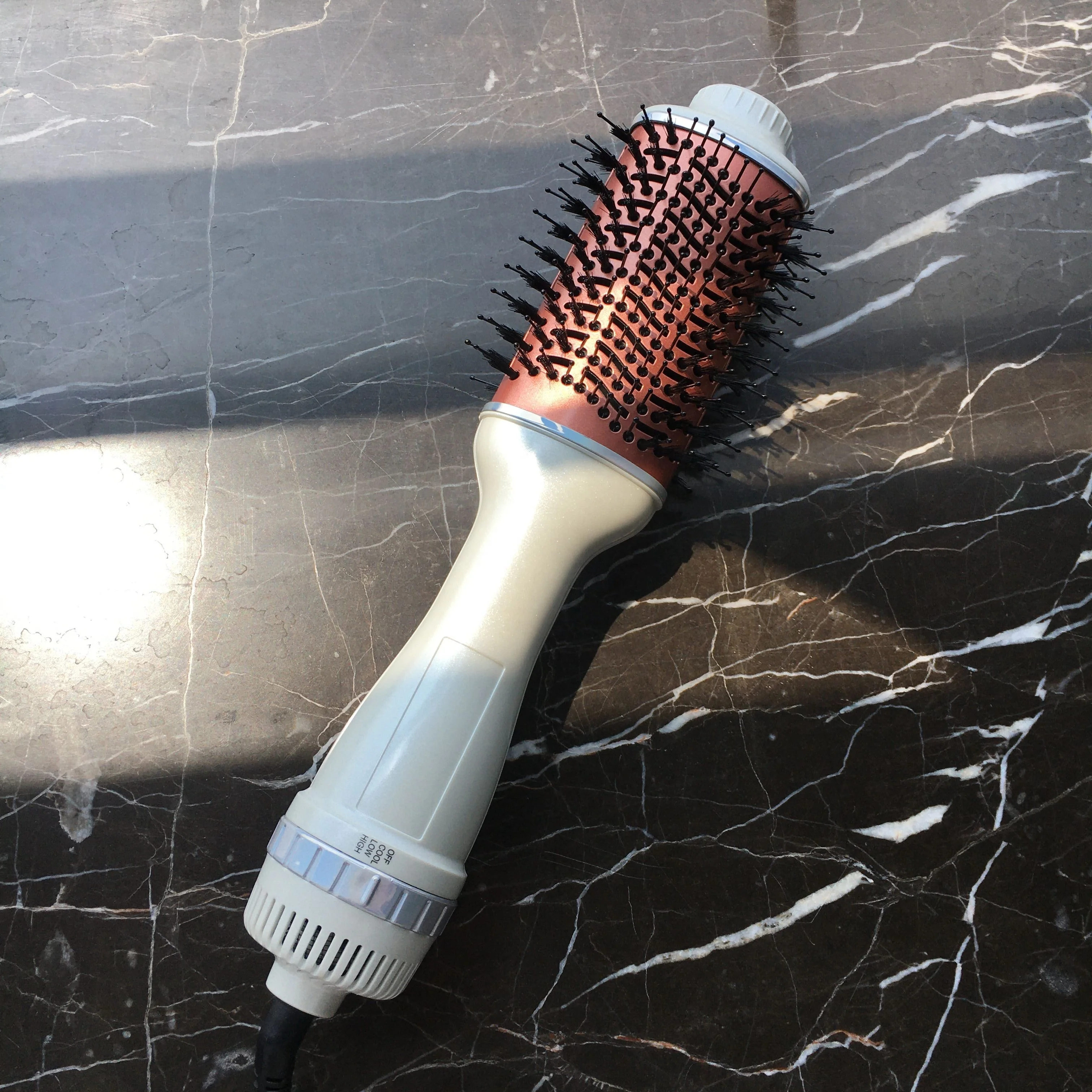 Amazon White Color Professional DC Motor One Step Blow Dryer Multifunctional Hair Dryer 3 In 1 Air Brush With Ionic Function
