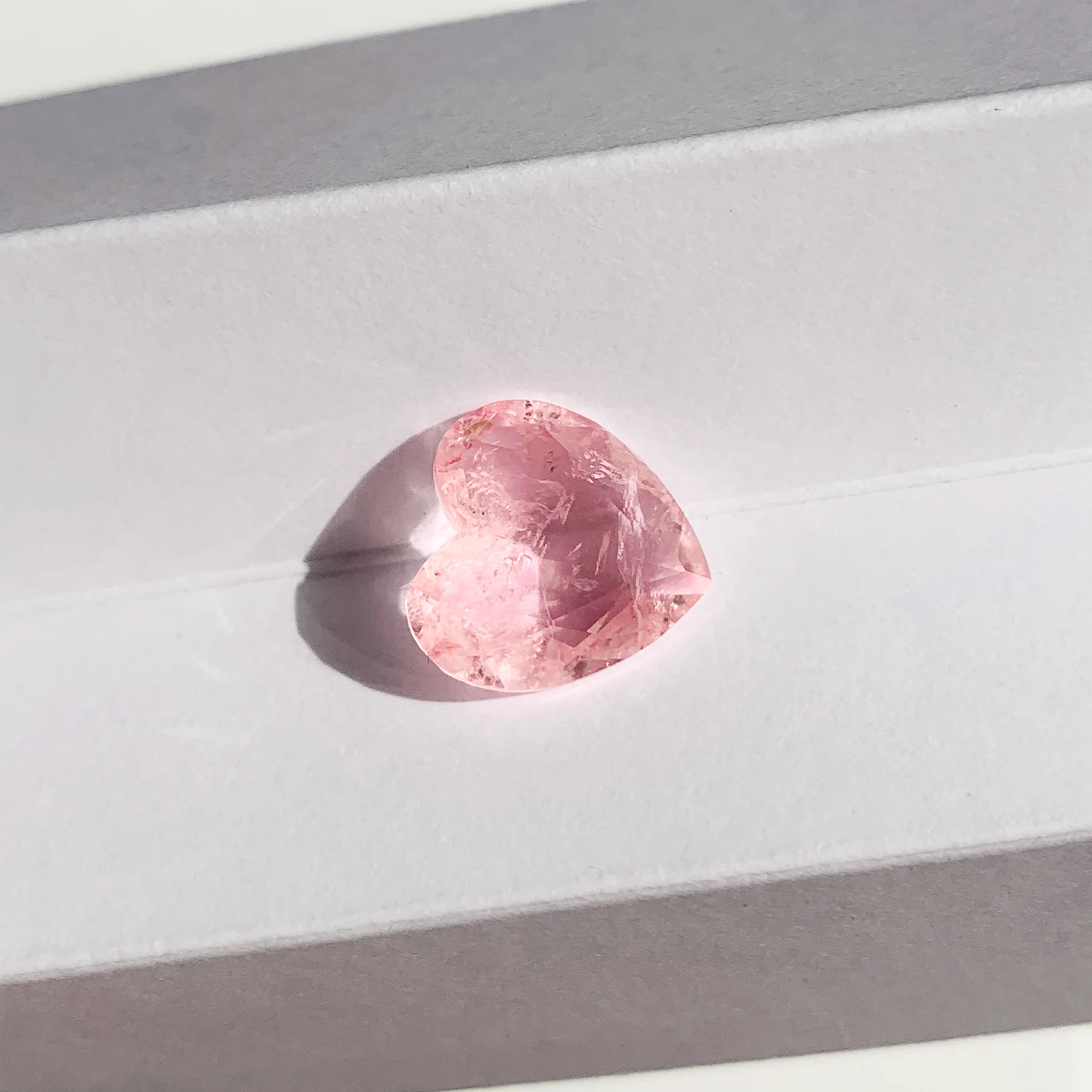 MJ38 Color New Natural Glass Stone Products Padparadscha Pink Color Fusion Doublet Pear Shape Loose Gemstone