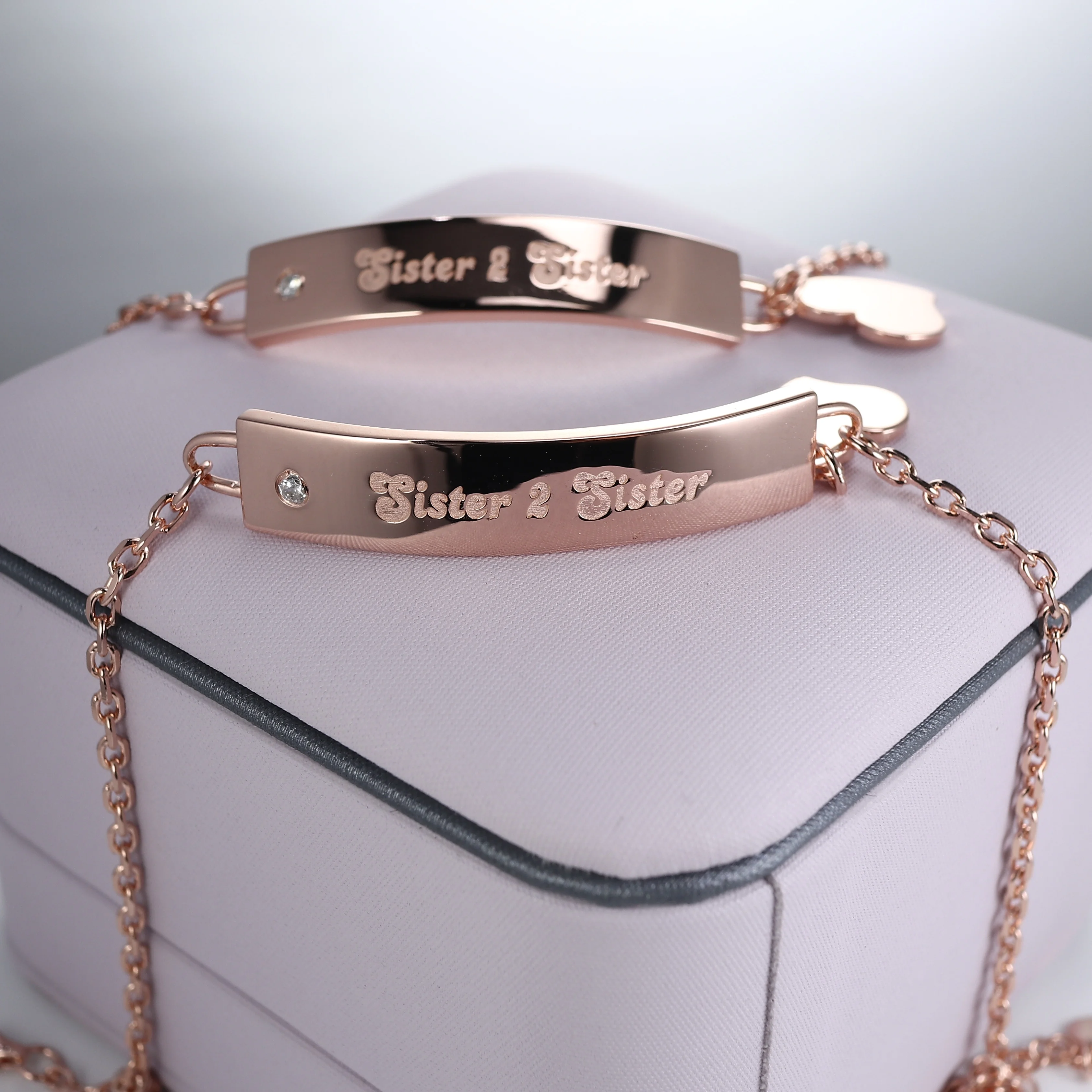 Aiz Jewelry 18K Gold Plated 925 Sterling Silver Plate Children Women Men Logo Name Blank Bar Couples Custom Engraving Bracelet