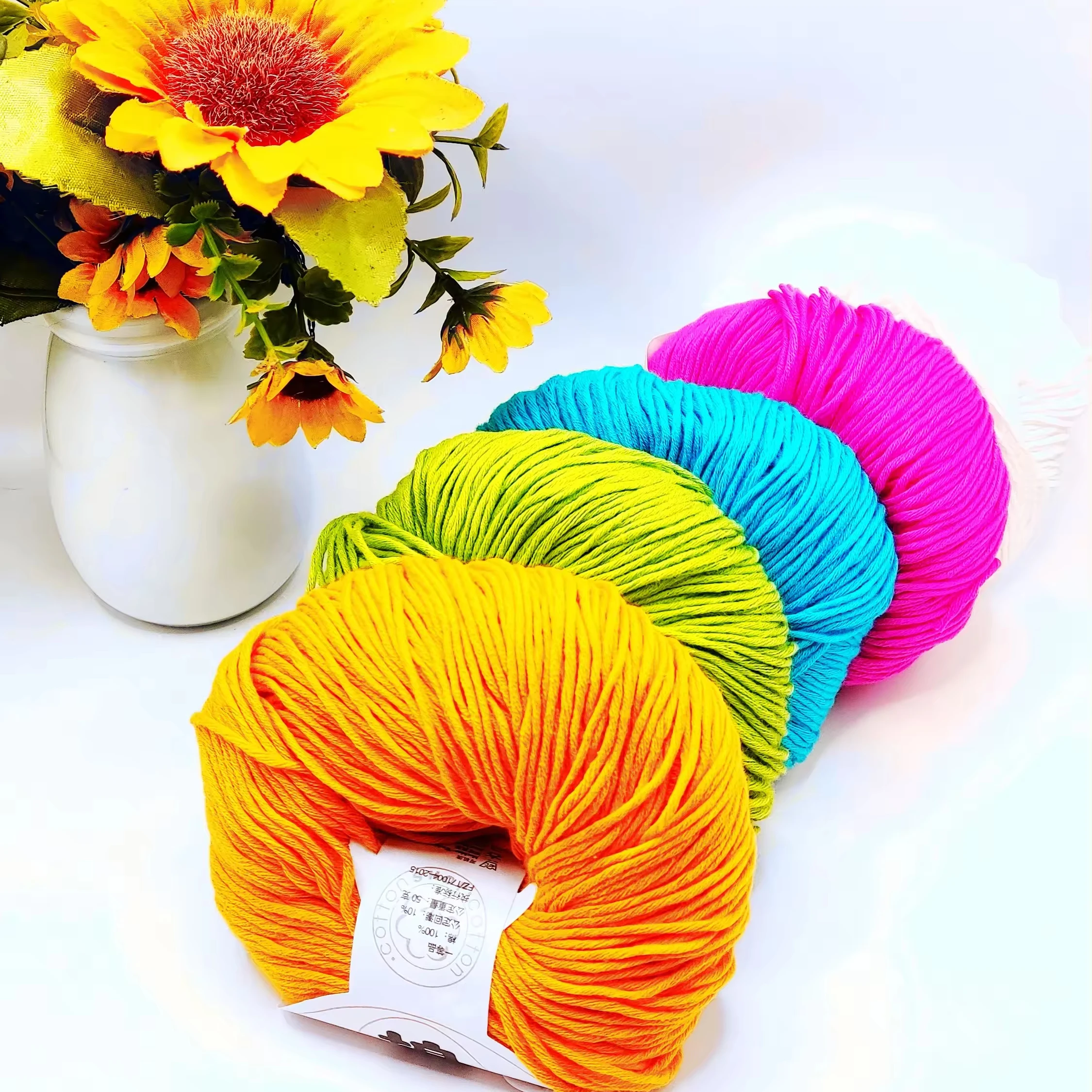 Eco-Friendly 10 PLY Pure Cotton weaving Yarn 100% cotton crochet Knit Cotton Yarn For Baby