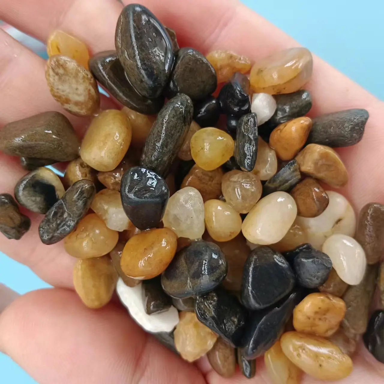 High quality unpolished colored cobblestone for landscape decoration