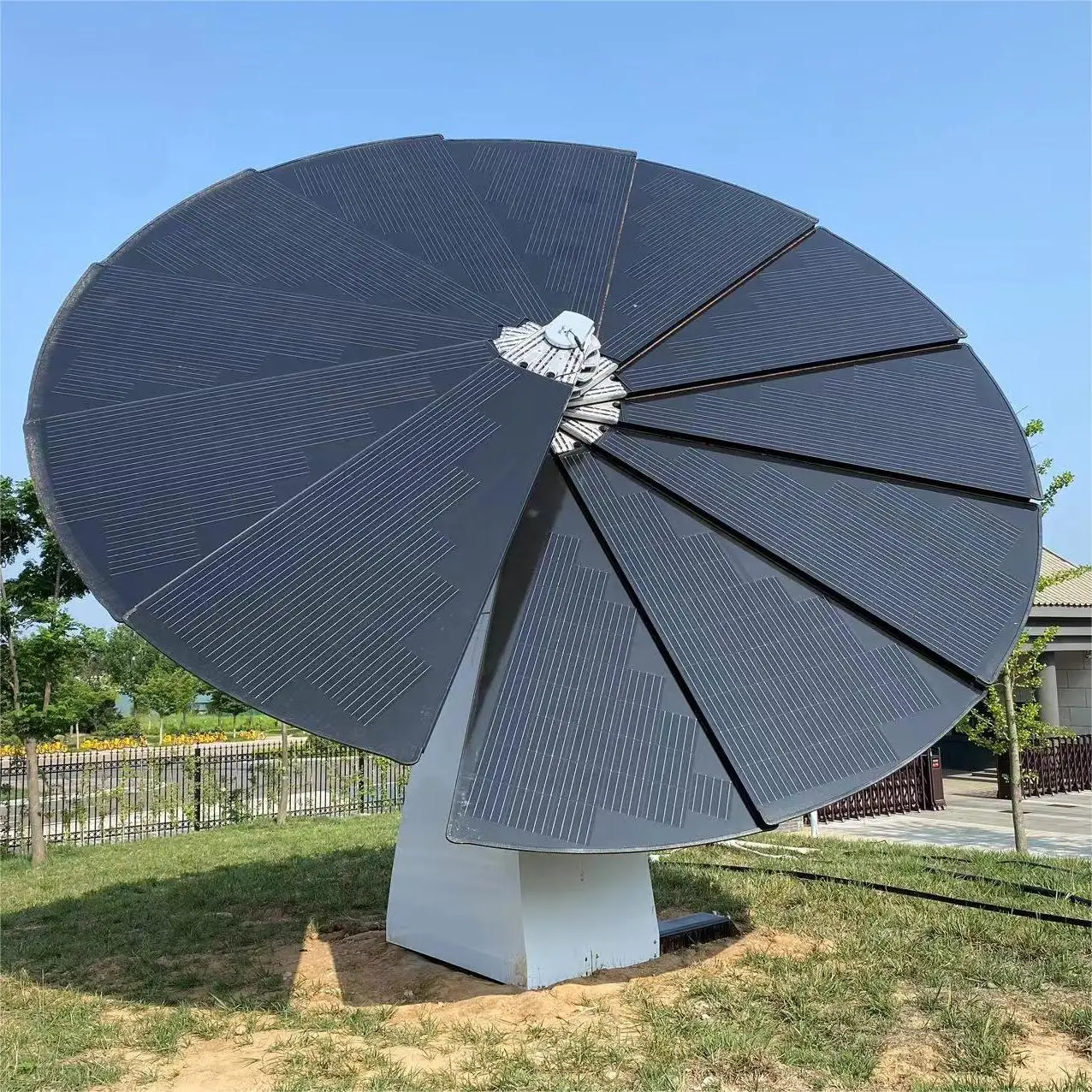 pv tracker 2.6KW solar landscape tracker solar flower flower type solar system flower solar panel system