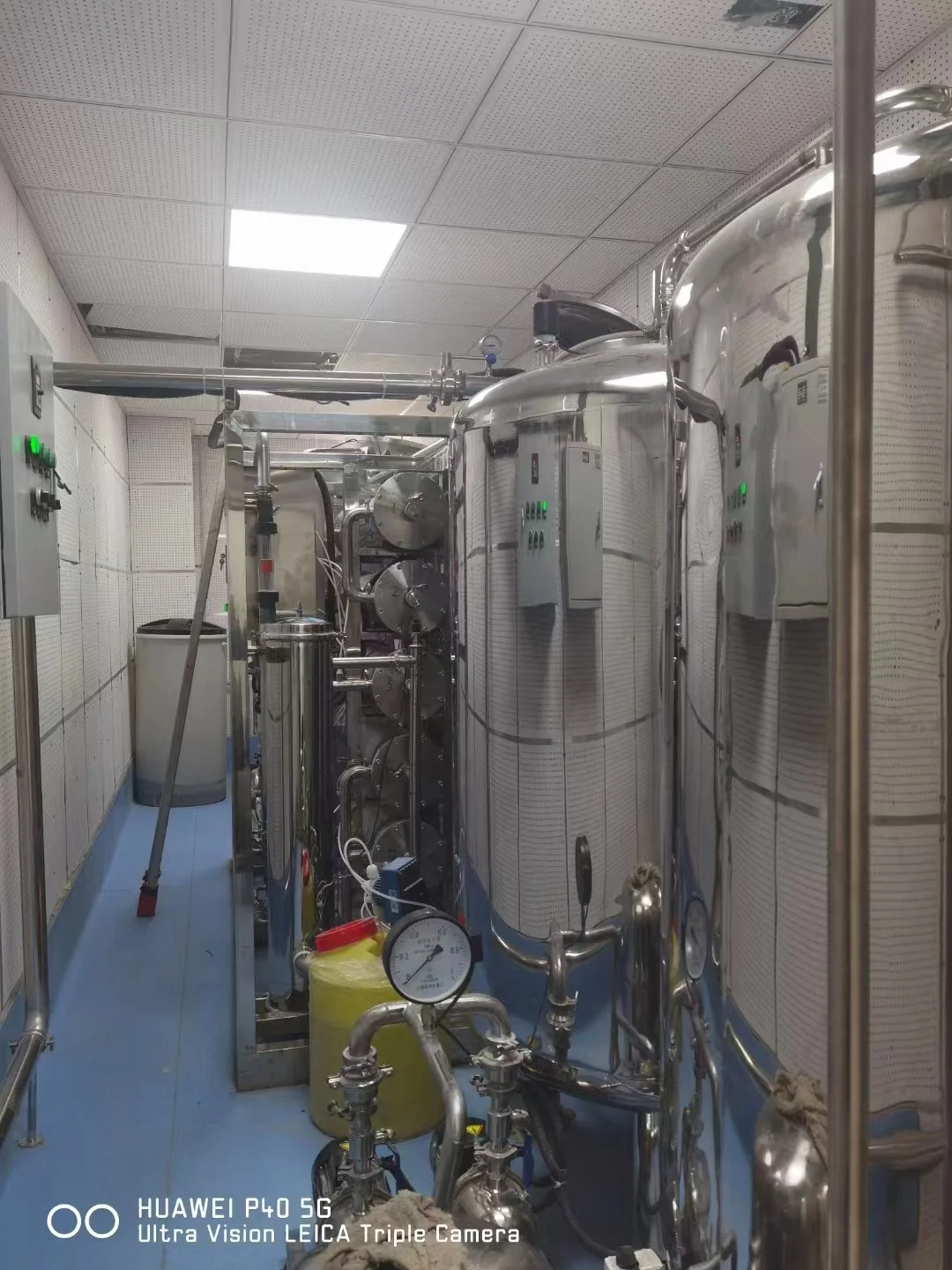 RO demineralisation produce car shampoo water softeners water treatment machinery 250 lph Automatic deionized water borehole pu